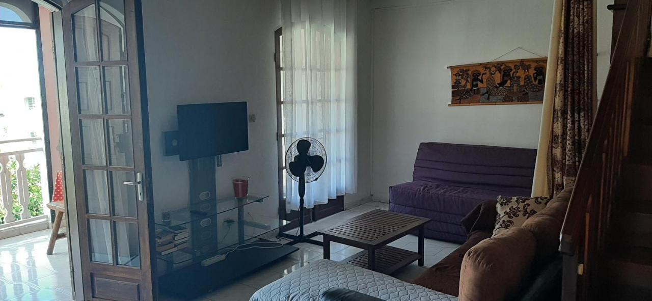 Les Anones Daire Saint-Gilles-les Bains Dış mekan fotoğraf