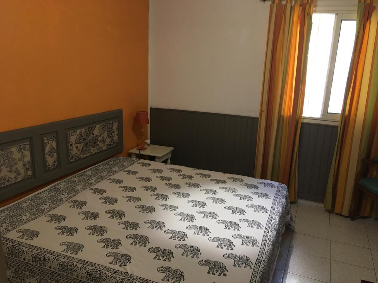 Les Anones Daire Saint-Gilles-les Bains Dış mekan fotoğraf